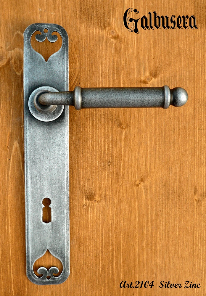 manija de la puerta Galbusera con placa de lisboa