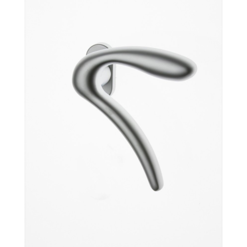 Par de manijas Ghidini Modelo Leonardo ACP Rosette y ventila Cilindro