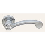 Cosmic Cromo Satinado Manija de Puerta en Rosette Linea Calì Crystal