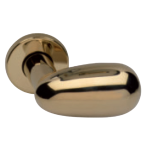 Par de manijas Ghidini Pigna Modelo G-PLUS M36 Rosette y respiraderos