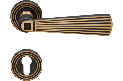 Manilla Opera Linea Calì Estilo Neoclásico Vintage Latón con Roseta