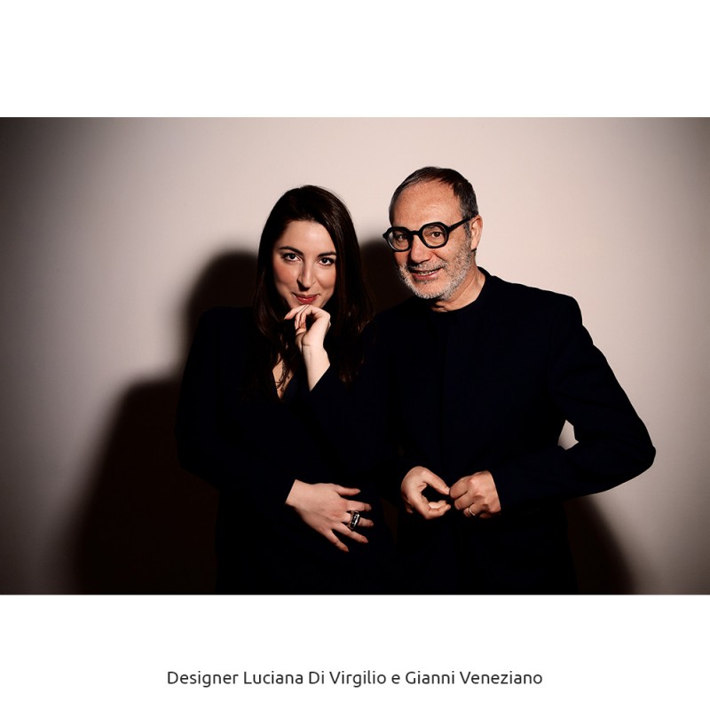 Diseño de la manija de la puerta Luciana Di Virgilio y Gianni Veneziano H1061 Cenerentola Valli & Valli