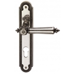 Patrizio Classique PFS Pasini para manija de puerta de latón en la placa