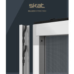 SKAT PRIMED Mosquitera Enrollable Vertical Compacta y Tecnológica